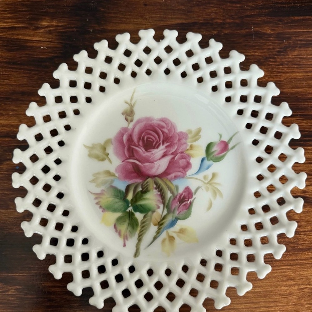 White Decorative Porcelain Plate with Pink Rose Motif
